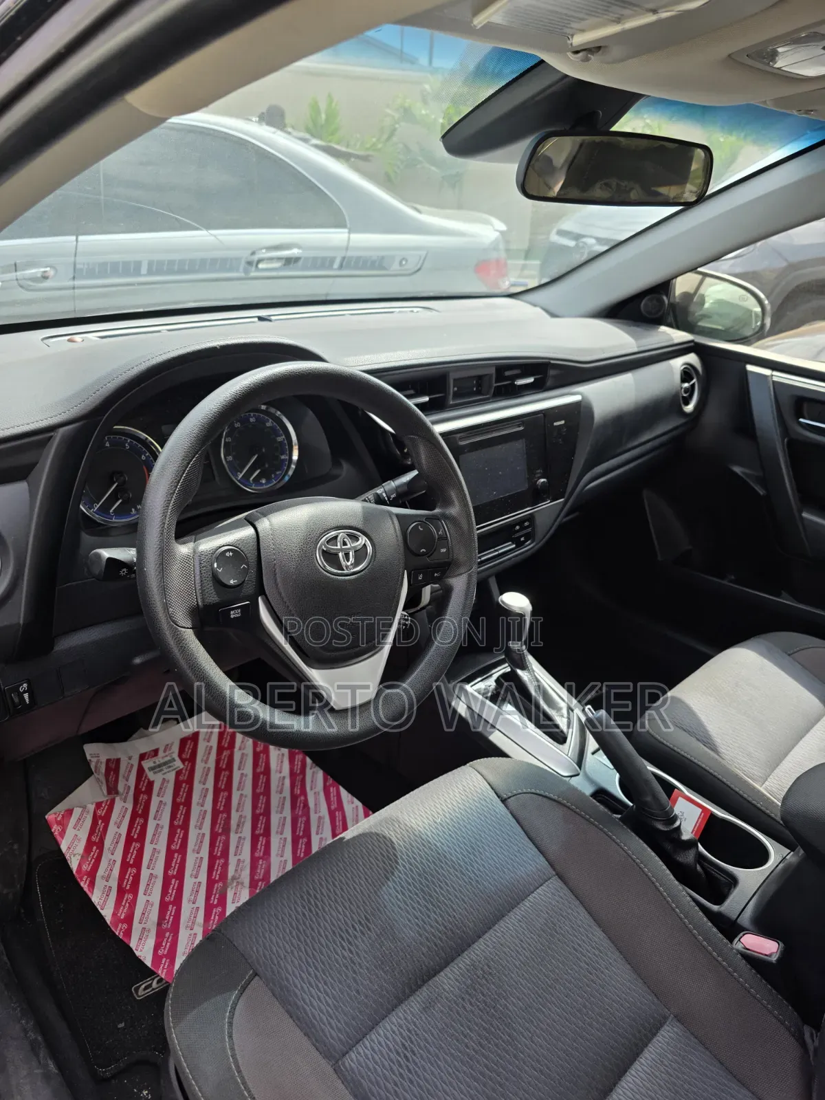 Toyota Corolla 2018 Black