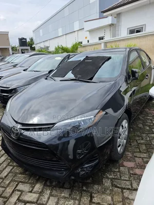 Toyota Corolla 2018 Black