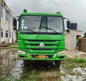 Howo Tipper Truck