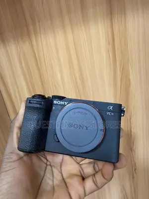 Sony A7cr Mirrorless Camera