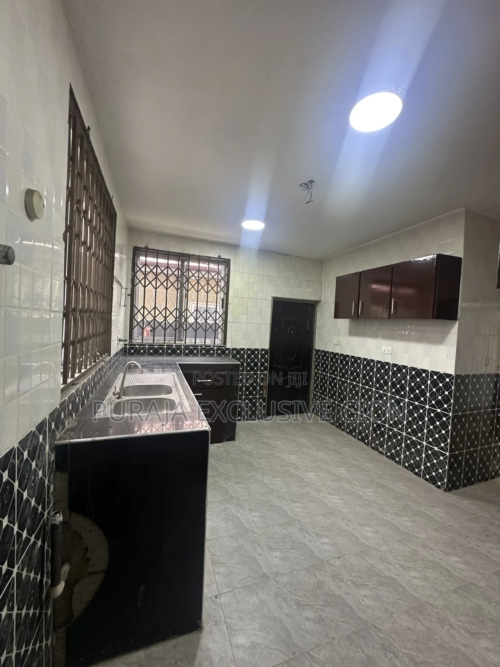 2bdrm Apartment in Weija, Choice, Old Barrier for rent