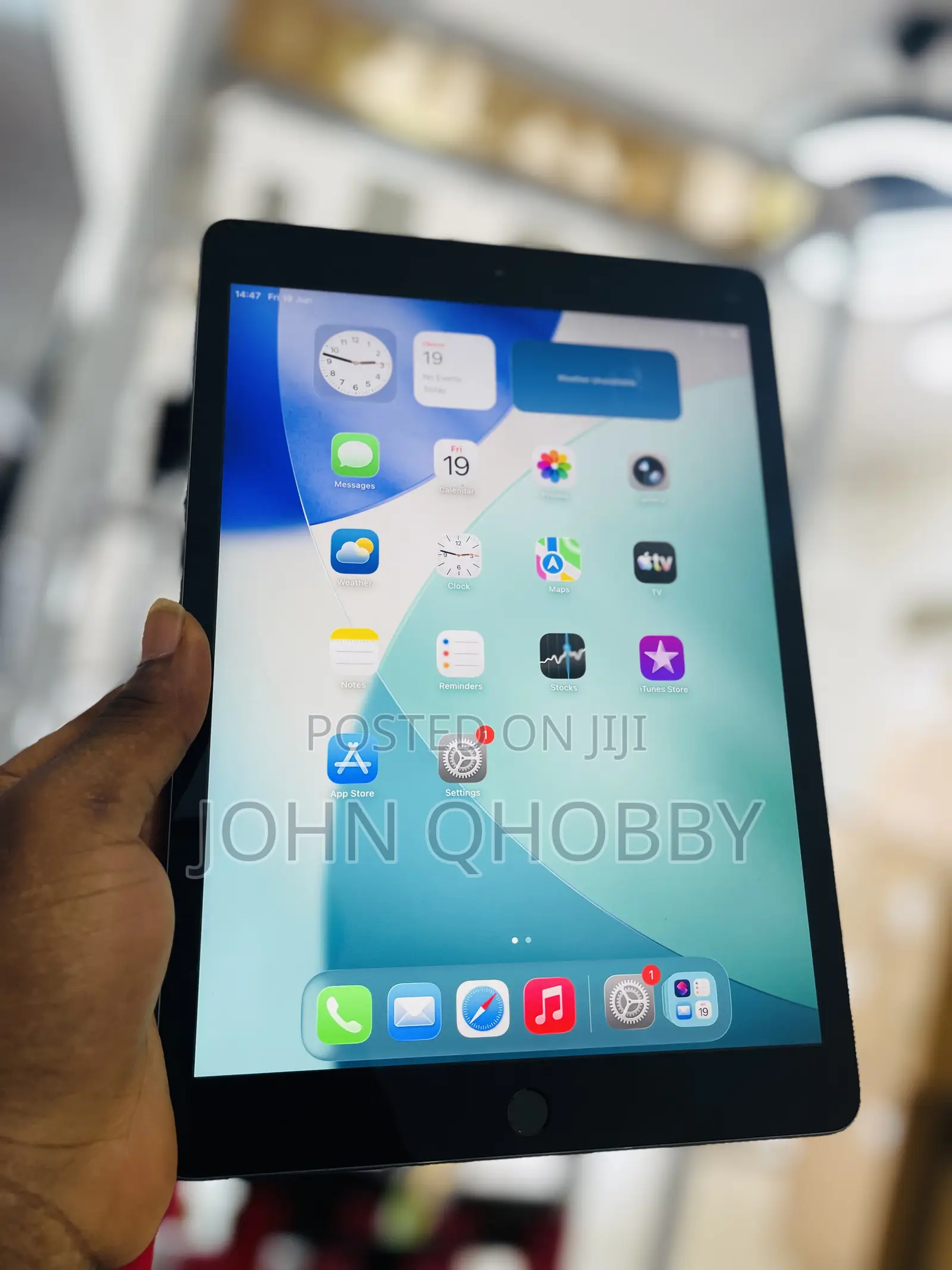 Apple iPad 10.2 (2020) 32 GB Gray