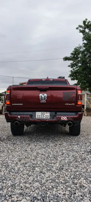 RAM 1500 2019 Burgundy