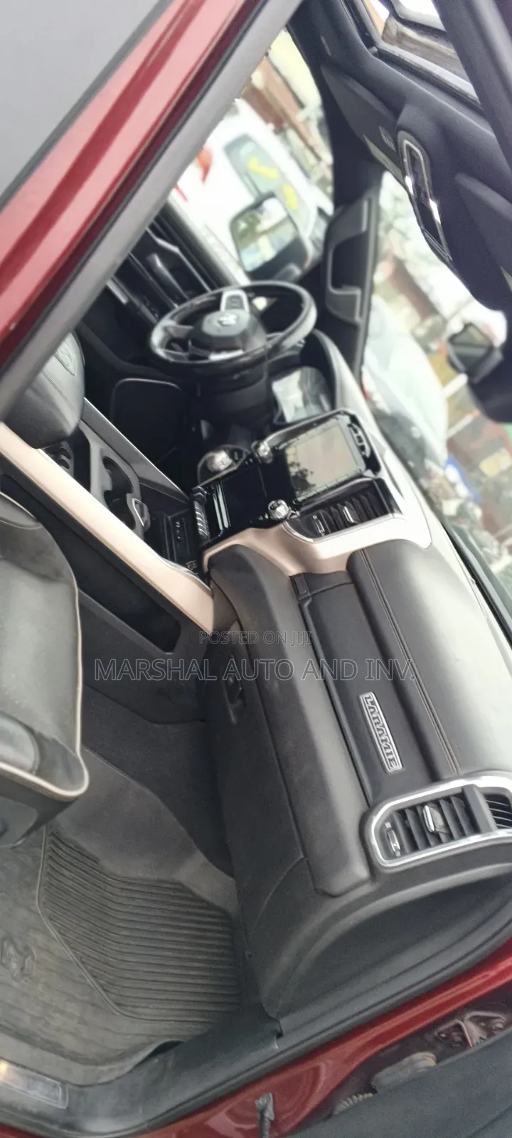 RAM 1500 2019 Burgundy