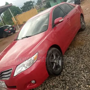 Toyota Camry 2010 Red