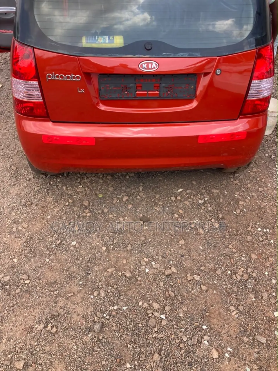 Kia Picanto 2018 Orange