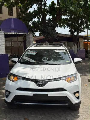 Toyota RAV4 2018 White