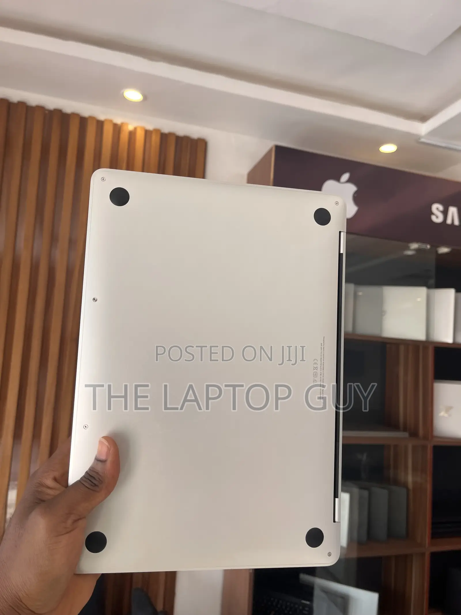 Laptop Apple MacBook Pro 2019 8GB Intel Core i5 SSD 256GB