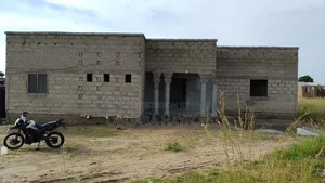 Furnished 3bdrm House in Old Ningo for sale