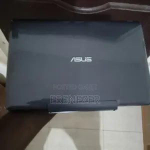 Laptop Asus 2GB Intel Core 3 HDD 32GB