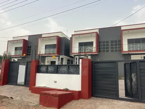 4bdrm House in Sam Properties, Pokuase for sale