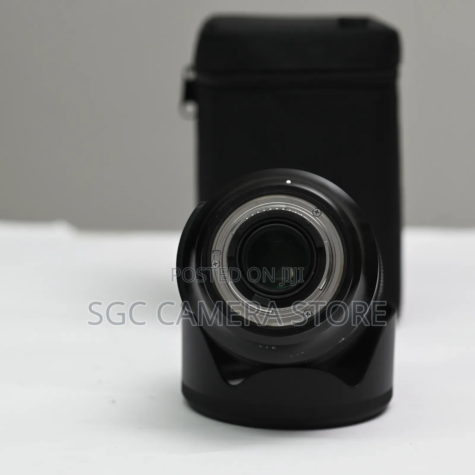 Sigma 24-70mm F2.8 Art Lens (Nikon F Mount)Like New /6-Months Warranty