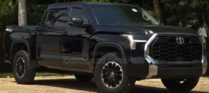 Toyota Tundra SR Double Cab 6.5' Bed 2024 Black