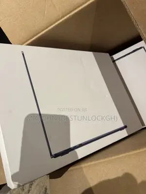 New Laptop Apple MacBook Air 2026 M5 16GB Apple M5 SSD 512GB
