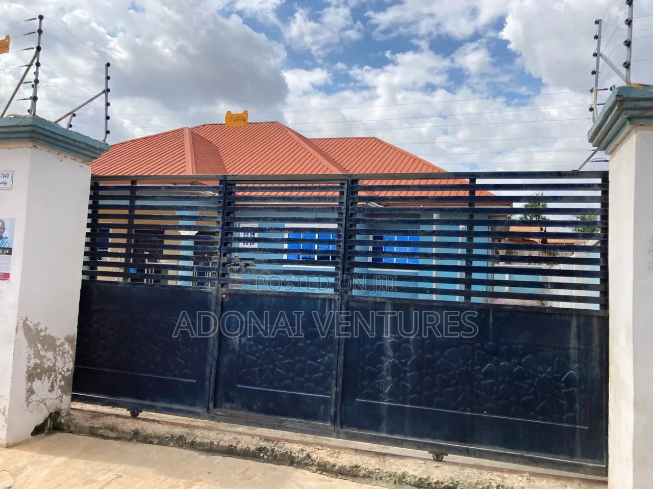 3bdrm Apartment in Sokoban Ampayoo, Kumasi Metropolitan for rent