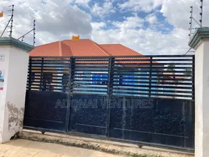 3bdrm Apartment in Sokoban Ampayoo, Kumasi Metropolitan for rent