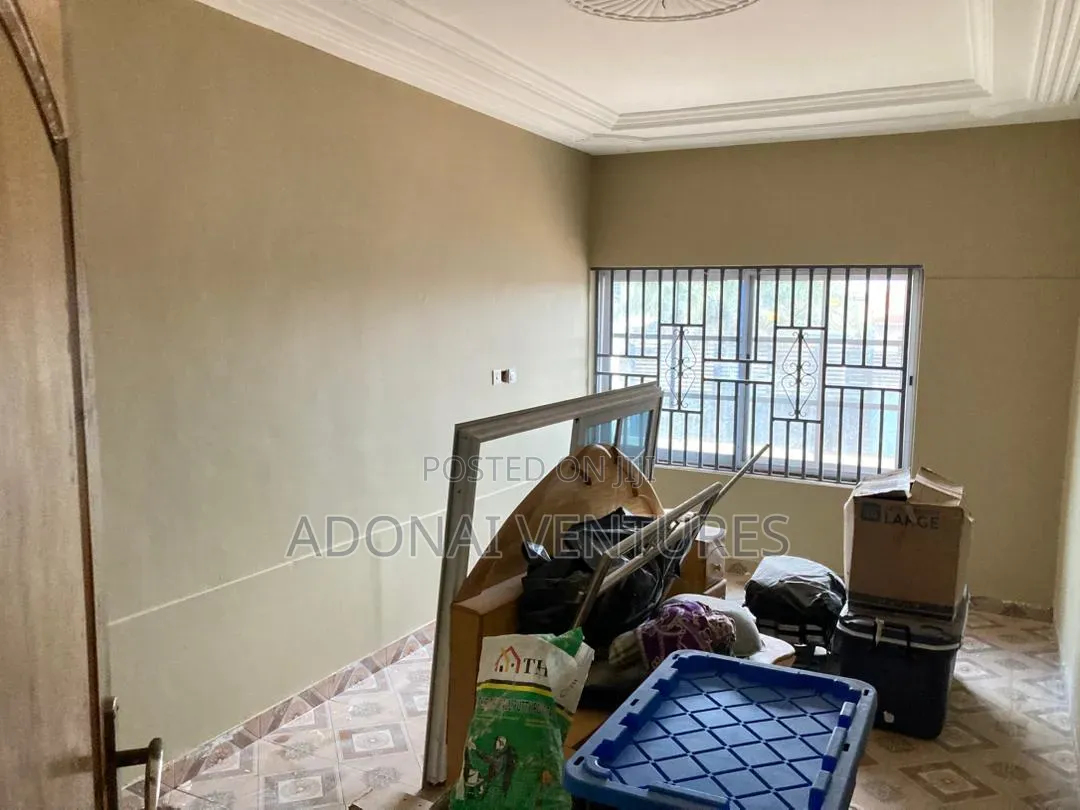 3bdrm Apartment in Sokoban Ampayoo, Kumasi Metropolitan for rent