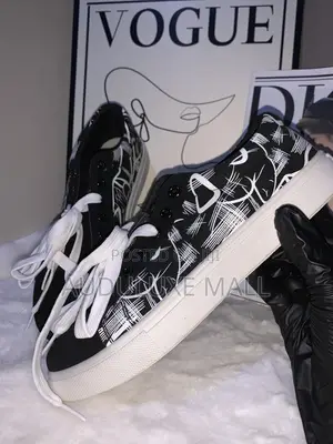 Casual Sneakers