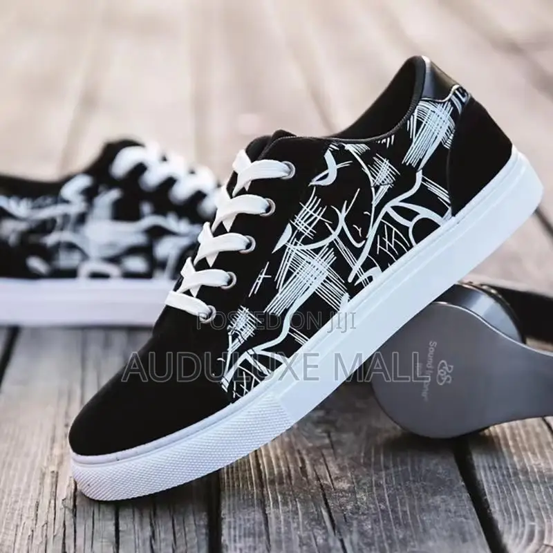 Casual Sneakers