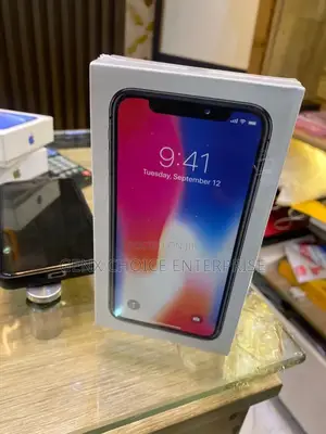 New Apple iPhone X 256 GB Gold