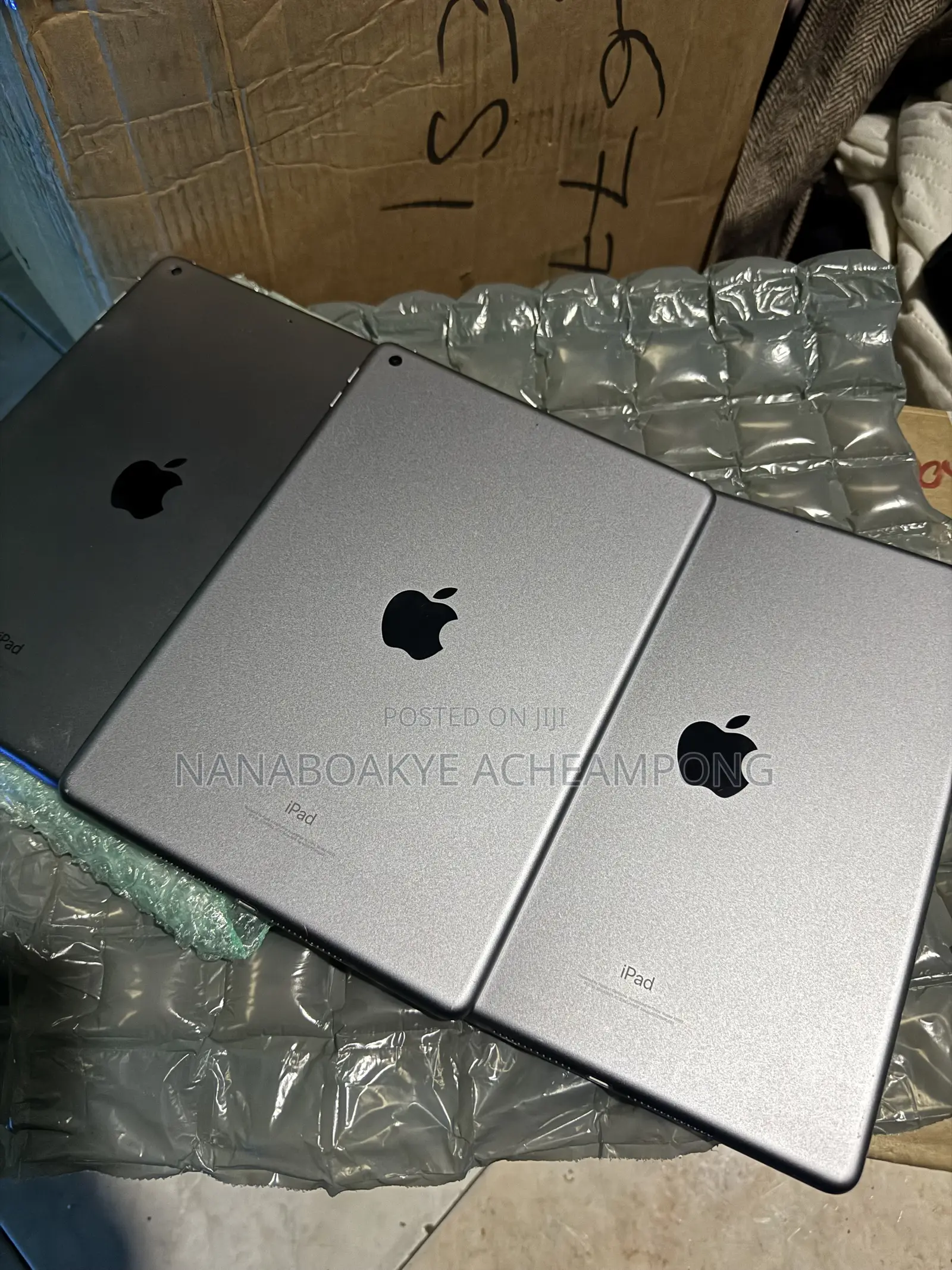 Apple iPad 9.7 32 GB Gray