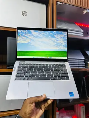 Laptop Dell Latitude 5320 8GB Intel Core i5 SSD 256GB