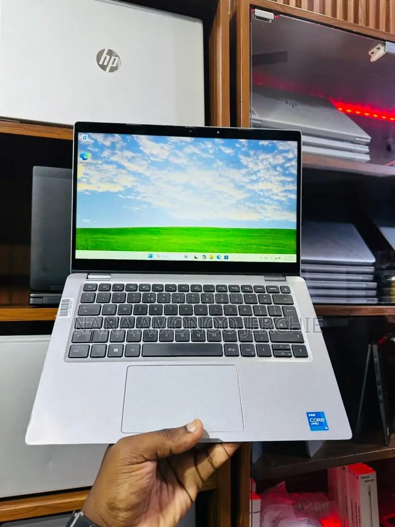 Laptop Dell Latitude 5320 8GB Intel Core i5 SSD 256GB