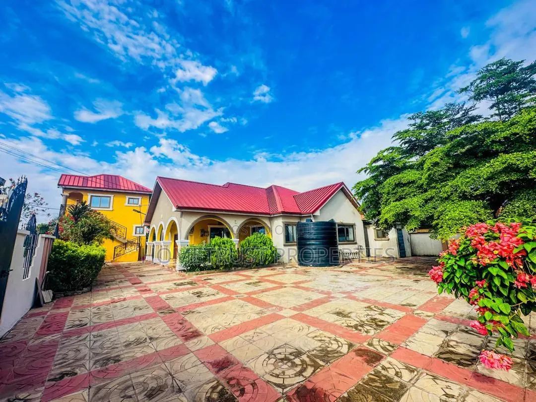 3bdrm House in Amasaman Achiaman for rent