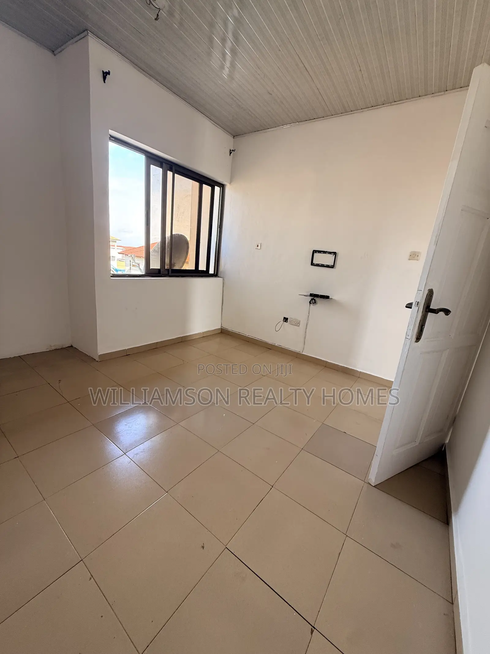 1bdrm Apartment in Spintex Main Road for rent