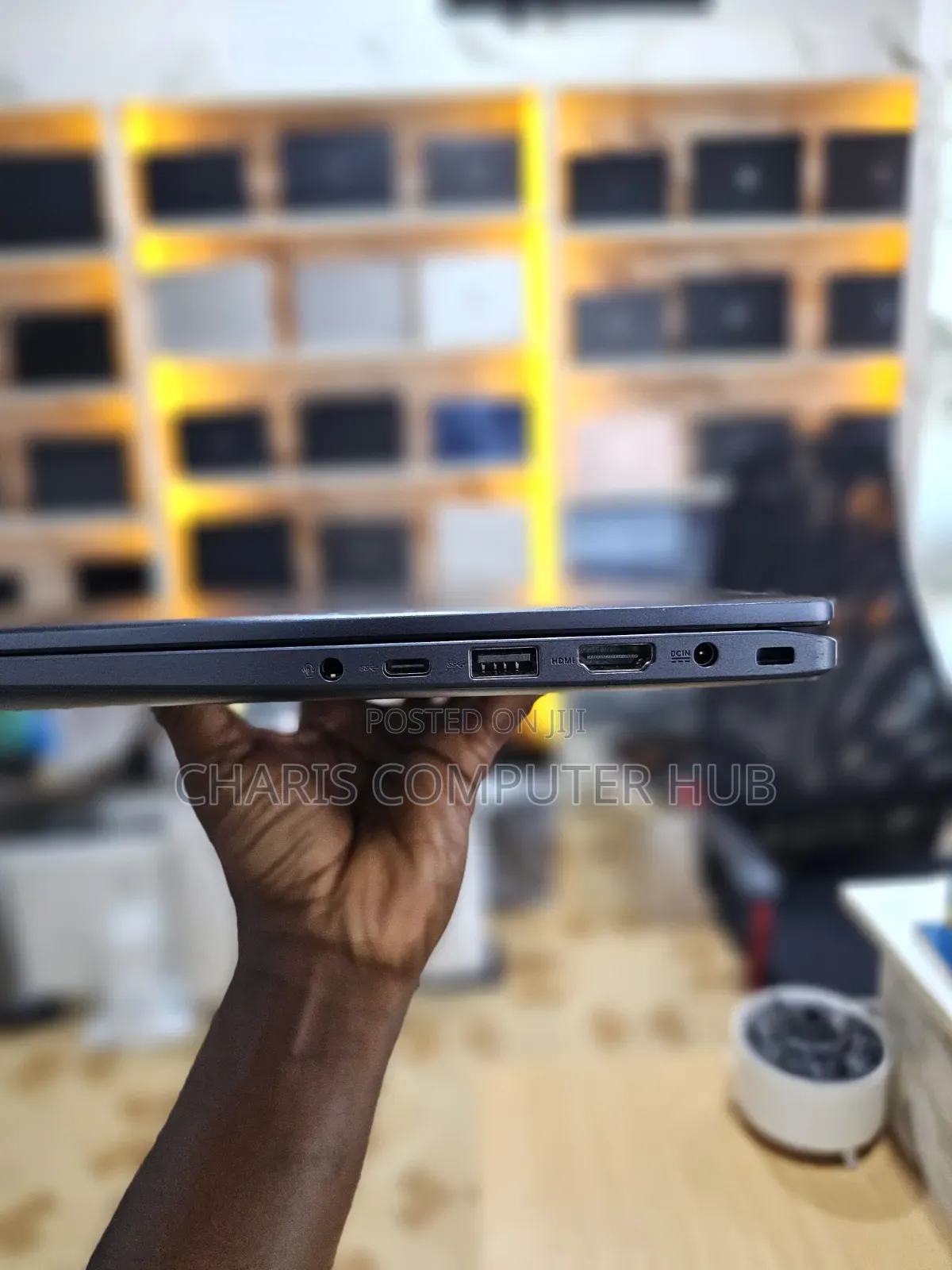 Laptop Asus VivoBook Flip 14 TP412UA 8GB Intel Core i7 SSD 512GB