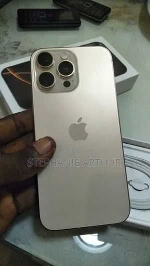 Apple iPhone 16 Pro Max 256 GB Gold