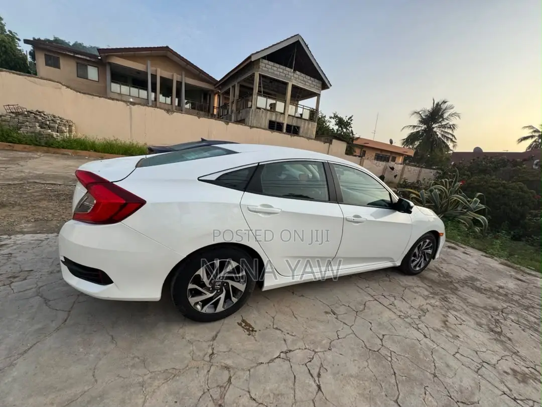 Honda Civic EX 4dr Sedan (1.5L 4cyl) 2016 White