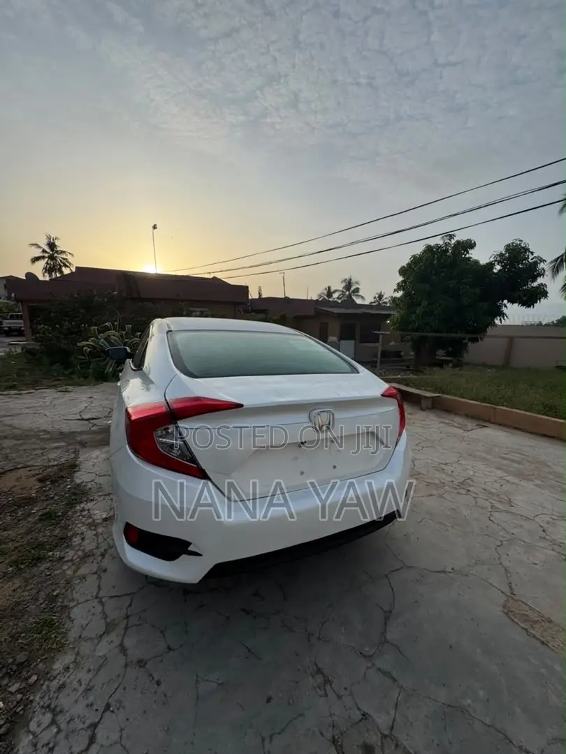 Honda Civic EX 4dr Sedan (1.5L 4cyl) 2016 White