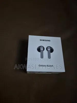 Samsung Galaxy Earbuds 4