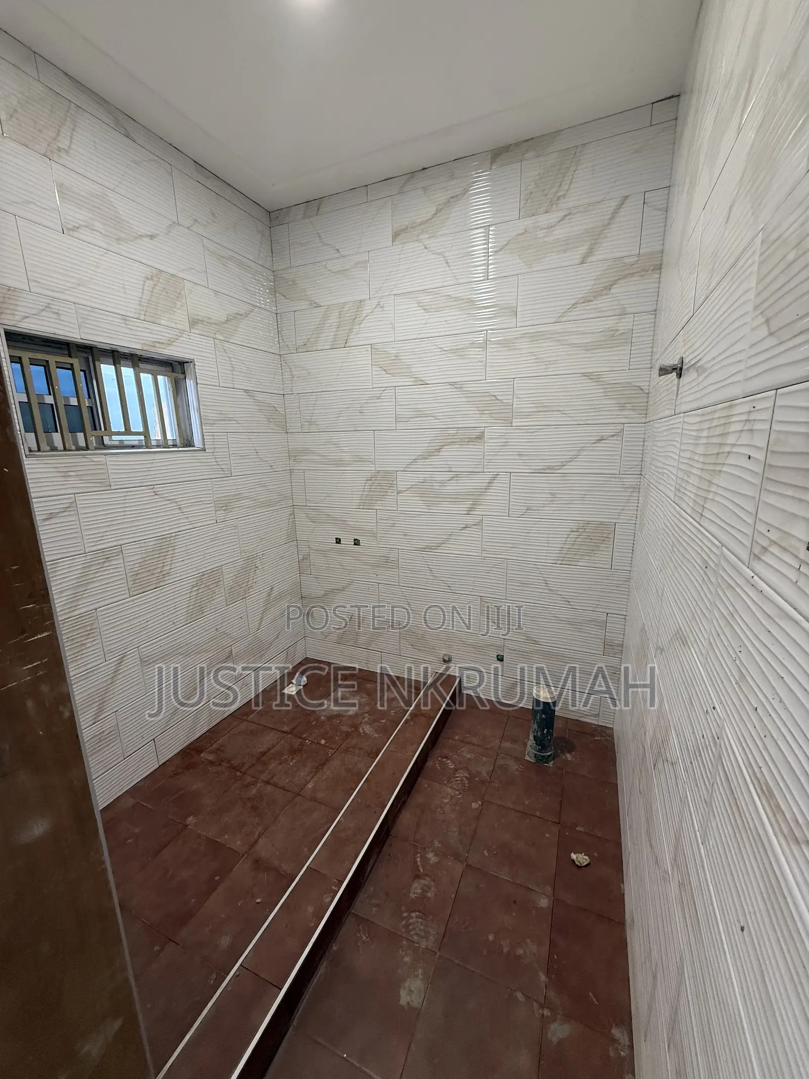 1bdrm Apartment in Mr Justice Estates, Bortiano for rent