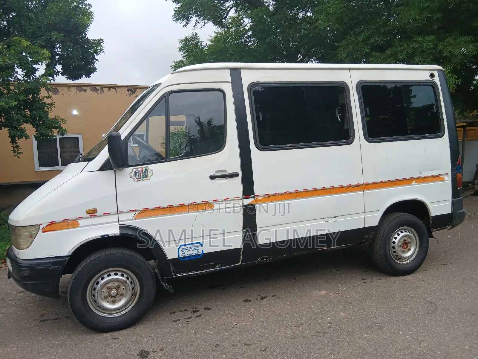 Mercedes-Benz Sprinter 1998 White