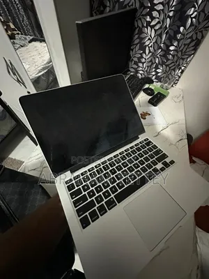 Laptop Apple MacBook Pro 2015 16GB Intel Core i5 SSD 500GB