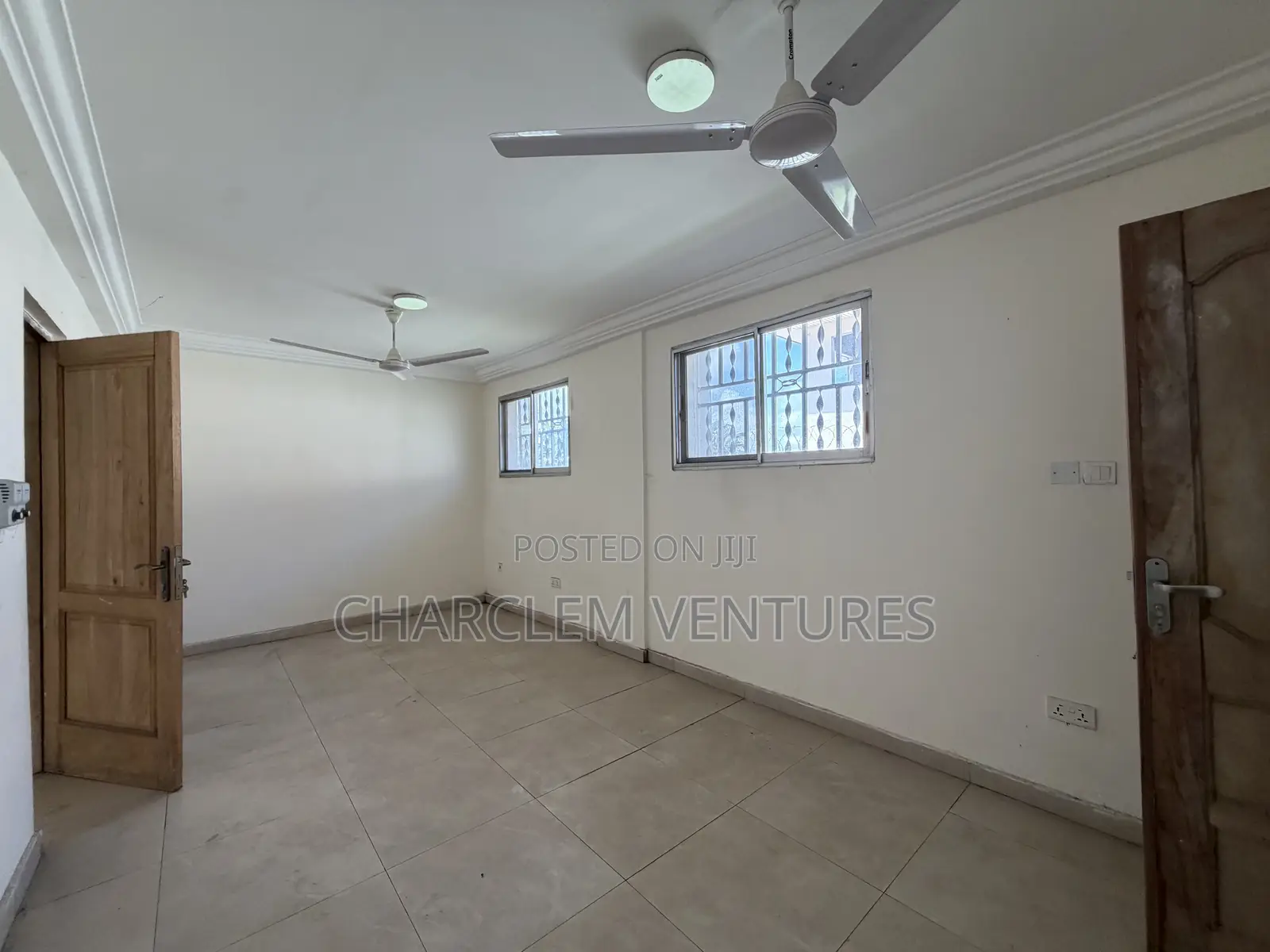 5bdrm House in Charclem Ventures, Osu for sale