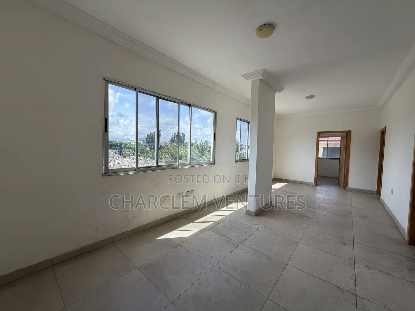 5bdrm House in Charclem Ventures, Osu for sale