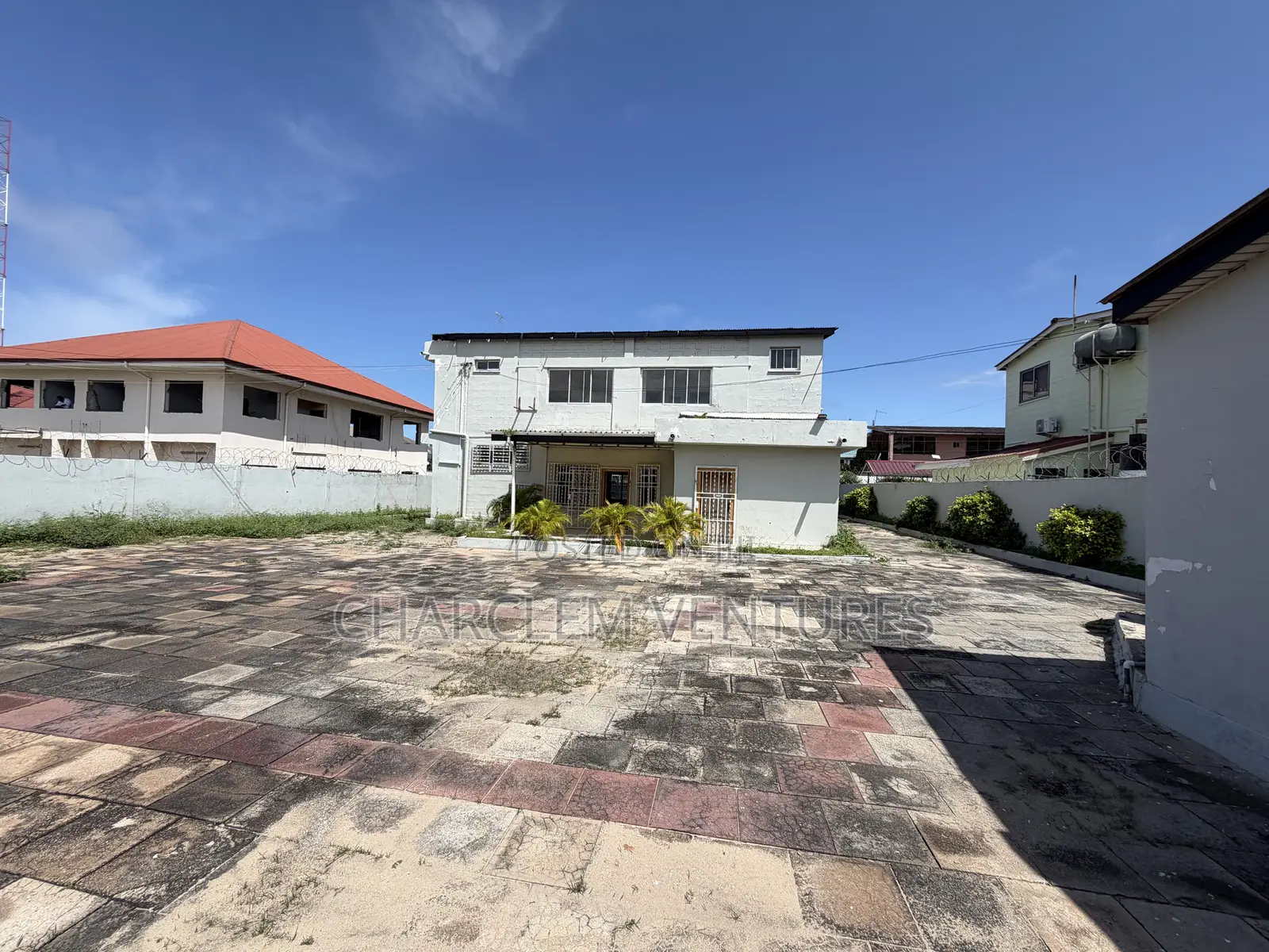 5bdrm House in Charclem Ventures, Osu for sale