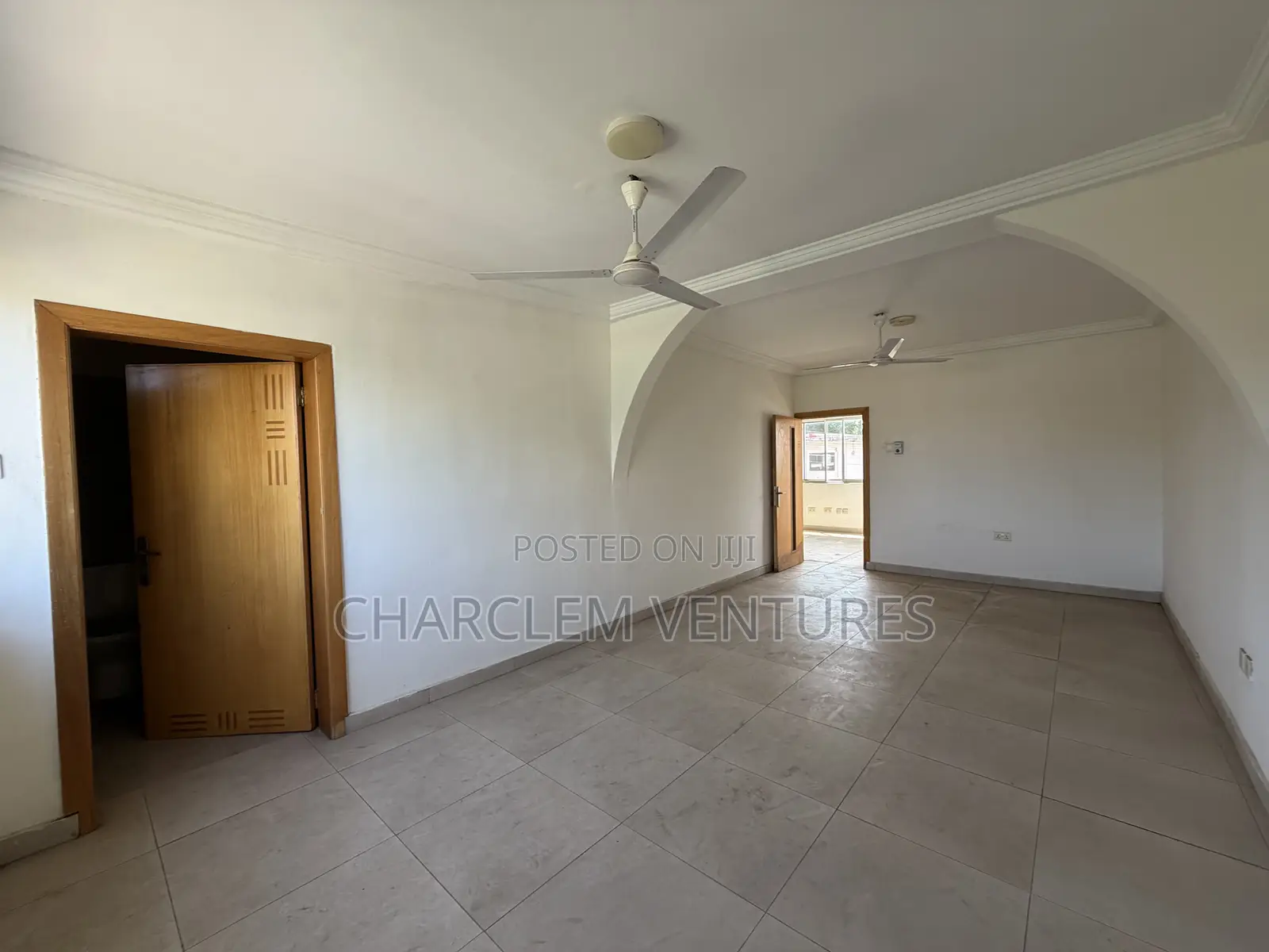 5bdrm House in Charclem Ventures, Osu for sale