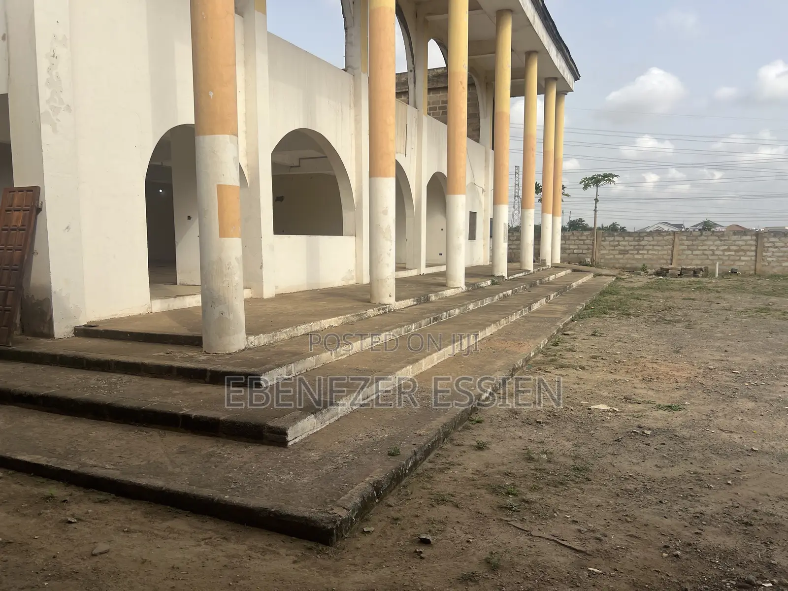 Roadside Land Title Registered 15 Plot at Trascaco Kings Cottage