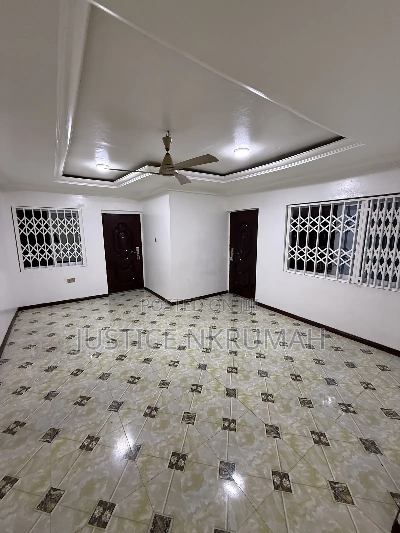 4bdrm Apartment in West Hills Mall Area for rent