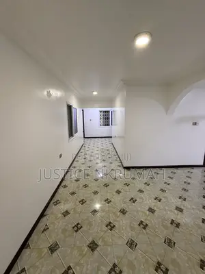 4bdrm Apartment in West Hills Mall Area for rent