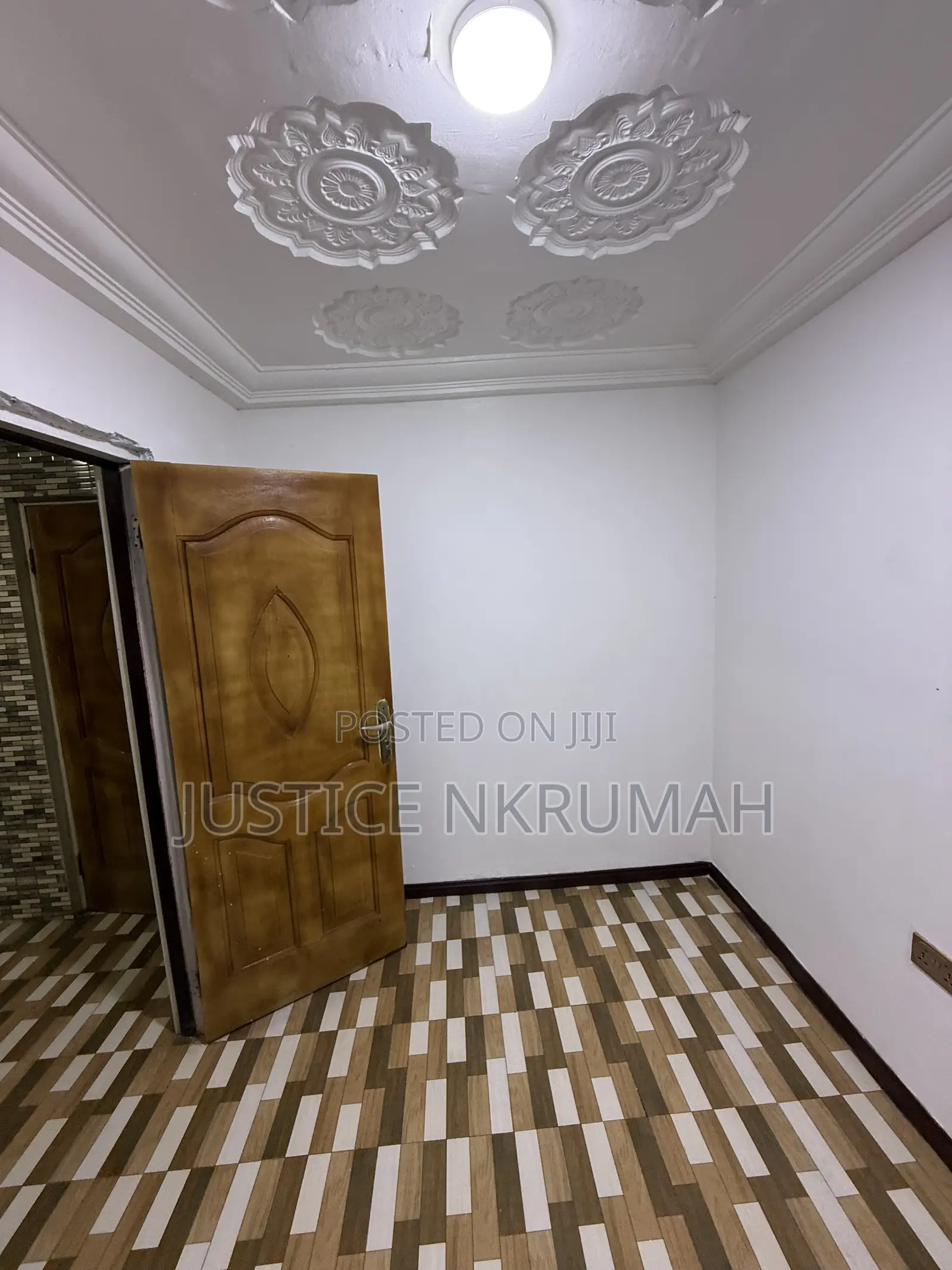 4bdrm Apartment in West Hills Mall Area for rent