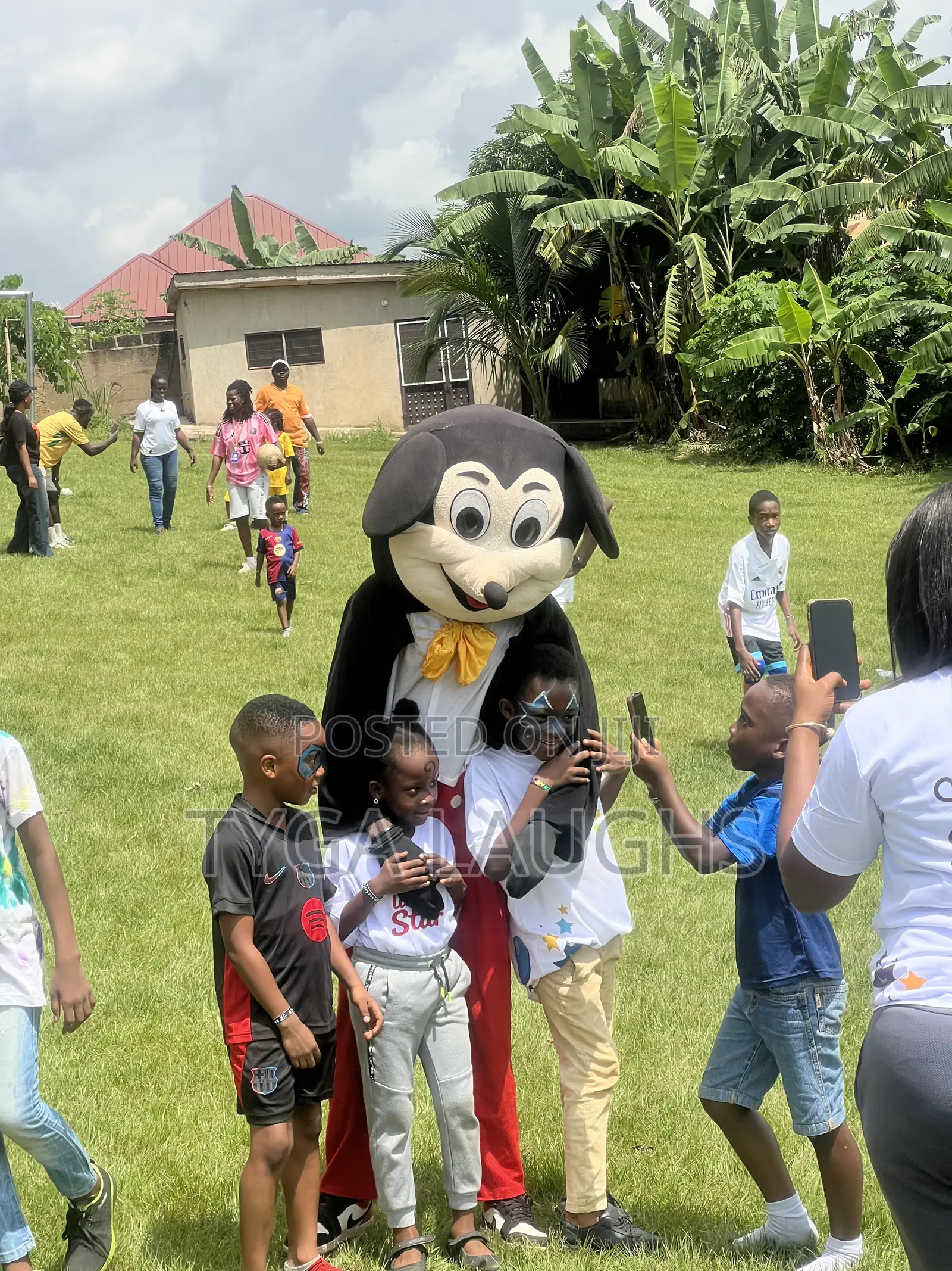 Mascot , Tom And Jerry, Micky Mouse And Minnie