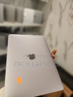 Laptop Apple MacBook Pro 2020 8GB Intel Core i5 SSD 512GB