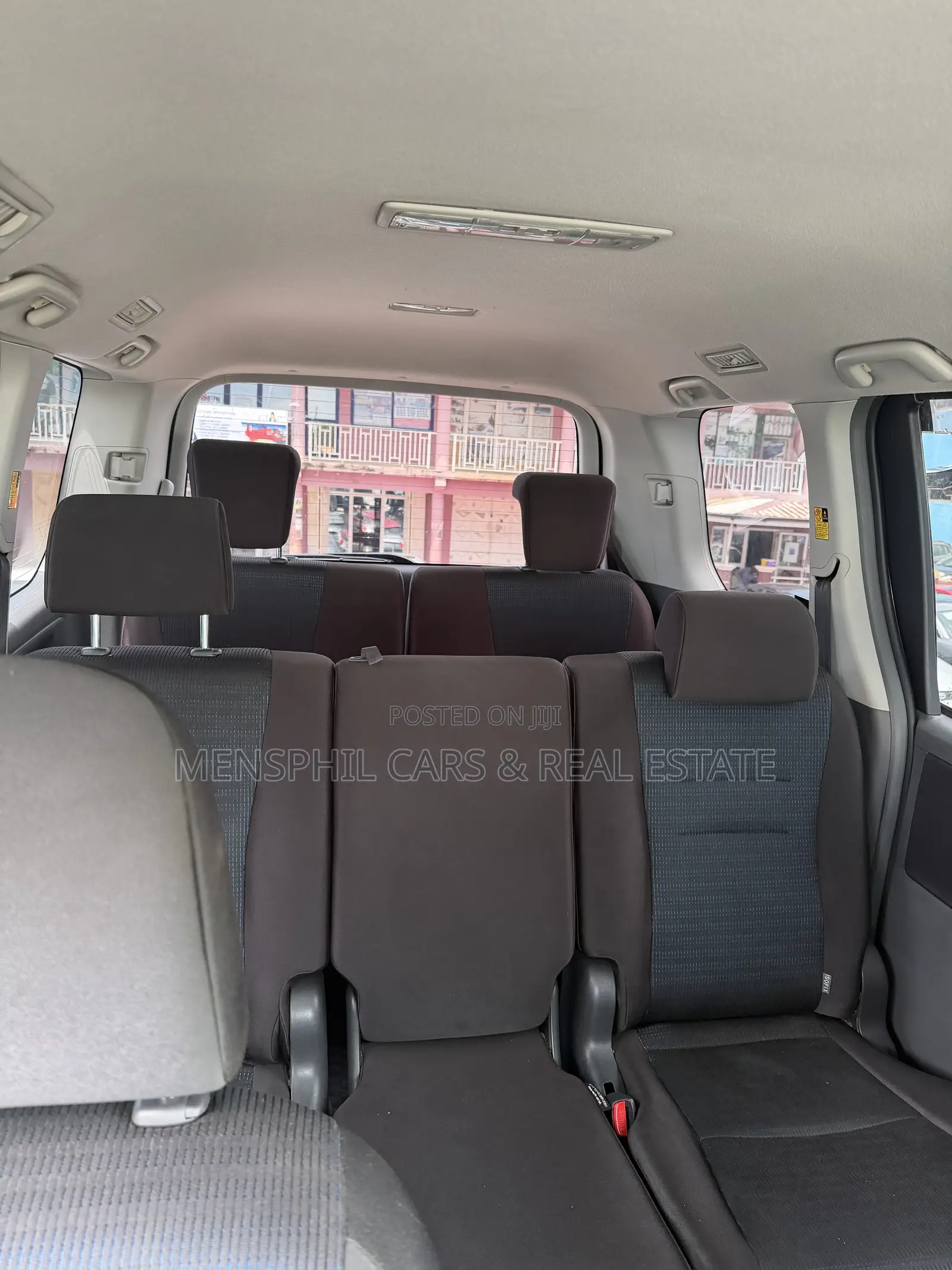 Toyota Voxy 2011 Black