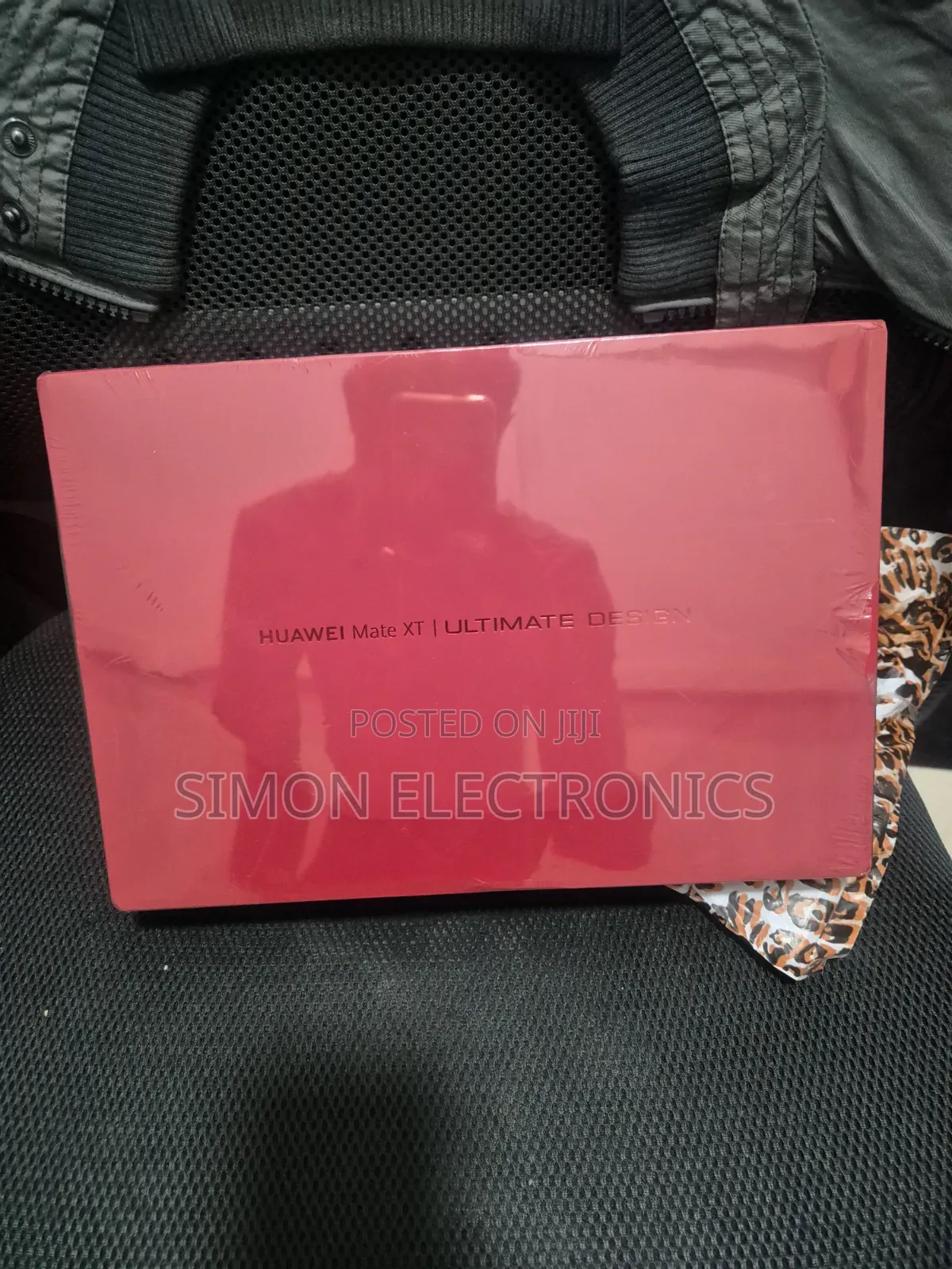 New Huawei Mate XT Ultimate Design 512 GB Red