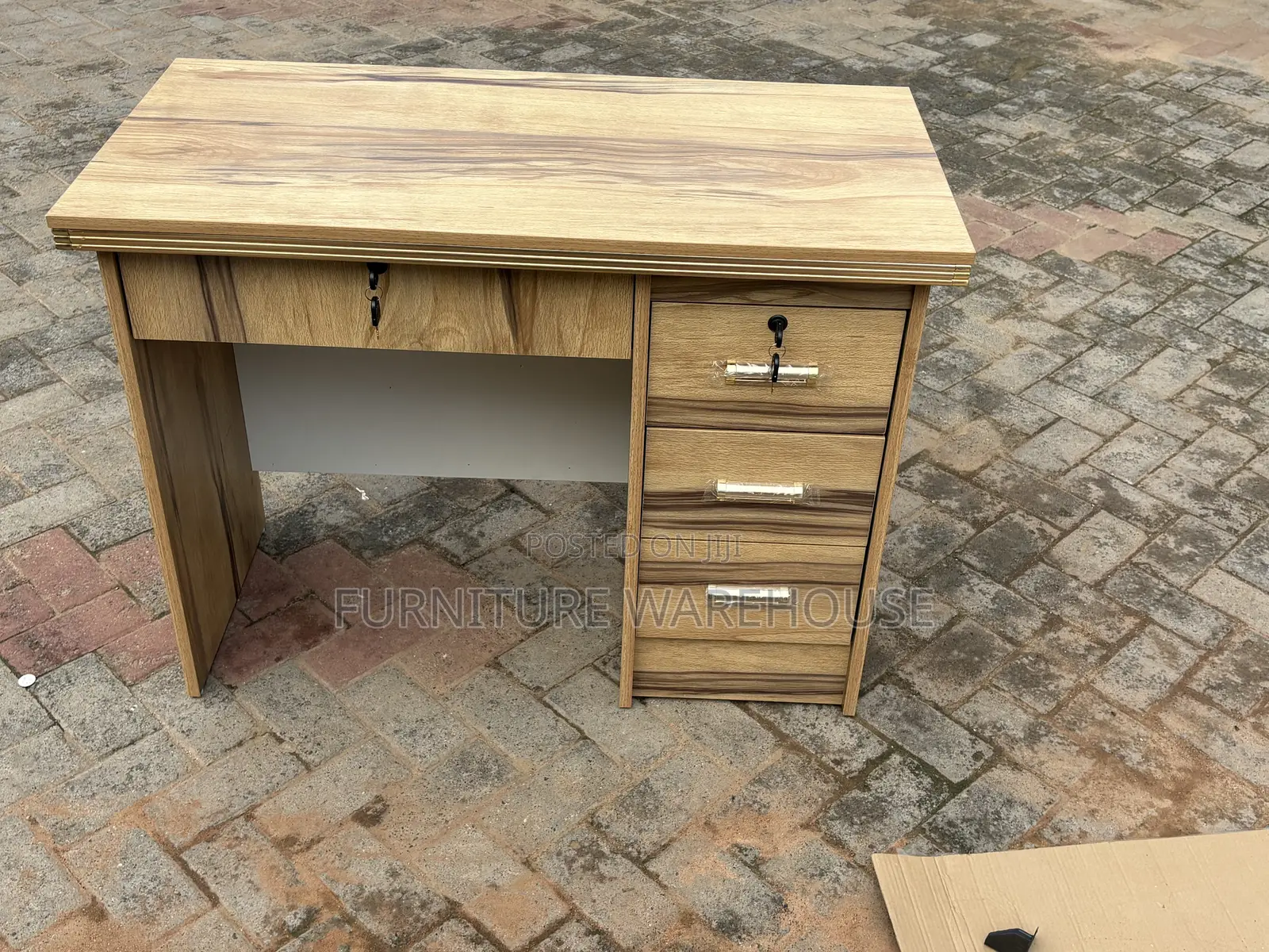 Executive Office Desk( 1.4m )